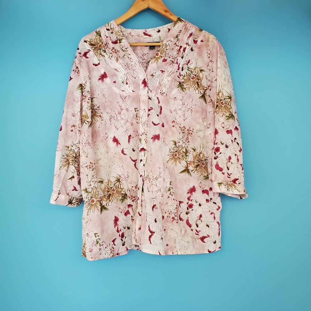 Krazy Kat Button Up  Pink Floral Top